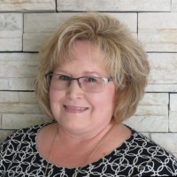 Beth Davis Email & Phone Number