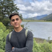 Iván Ferreri Email