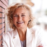 Donna Pierce