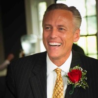 E-mail e número de telefone de Jeffrey Nally