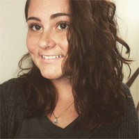 Caitlin Thagholm Email & Phone Number