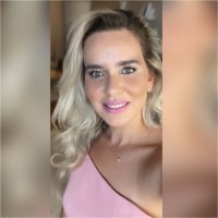 Girard-Perregaux Employee Mayra Souza's profile photo