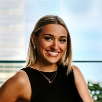 Crossmark Graphics, Inc. Employee Chloe Harsch's profile photo