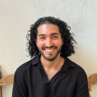 Faraz Ahmadi Email