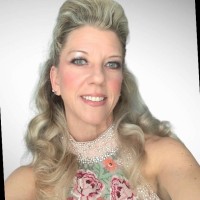 TÜV Rheinland North America Employee Noell Romatowski's profile photo