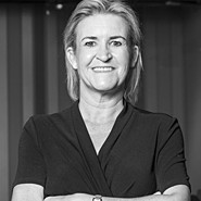 Lisa MacKenzie Email & Phone Number
