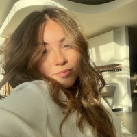Lucie Hitschfelová Email