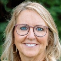 Tracy Naylor Email & Phone Number