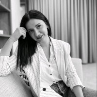 Maja Kichevska Email