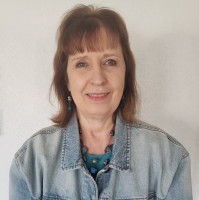 ShapeMaster, Inc. Employee Pam Cooley's profile photo