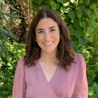 Emmy Squared Employee Victoria Segal's profile photo