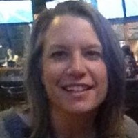 3M Employee Julie Hanson's profile photo