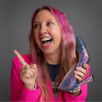 Lindy Kyzer Email & Phone Number