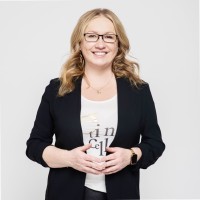 Royal LePage Wolle Realty Employee Paula Conrad's profile photo