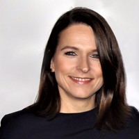 Rebecca Holz Email