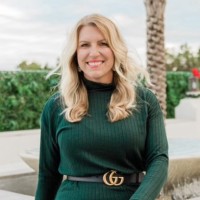 SimpleHR Employee Lori Frakes's profile photo