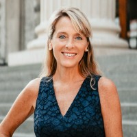 Kelly Greene Email & Phone Number
