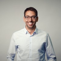 Carlos Francisco Cuadros Calderón Email