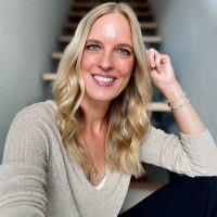 Artemed SE Employee Karina Walter's profile photo