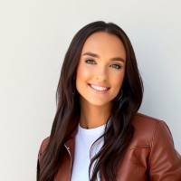 Emma Signa Email & Phone Number