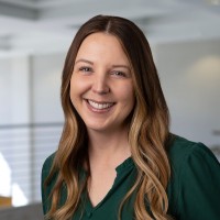 Charles Schwab Employee Nicole Cox's profile photo