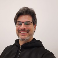 Alejandro Elias Email