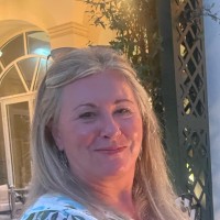 Red Carnation Hotels - part of the TTC family of brands Employee Liz Fih's profile photo