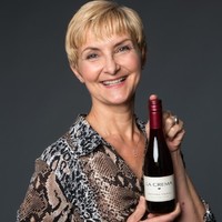 retired-seeking entertainment work Employee Lee Gebhardt's profile photo