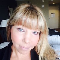 LVMH Perfumes & Cosmetics Employee Lisa Slagle's profile photo