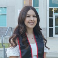 Lights Lacquer Employee Anahi Navarrete's profile photo