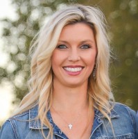 SMP Supply Employee Candice Salyer's profile photo