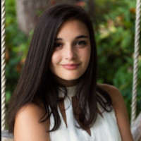 Oakwood School Employee Sydney Dalessi's profile photo