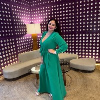 Laura Hernández Email