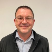 Matthew Oldfield E-Mail & Telefonnummer