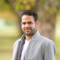 Zeeyan Merali Email