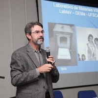 CeRTEV = Center for Research, Technology and Education in Vitreous Materials Employee Edgar Zanotto's profile photo