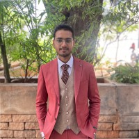 Vignesh Laxman V B Email