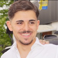 Niklas Hellgren Email & Phone Number