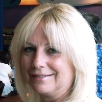 OMNI Orthopaedics Employee Christine Finley's profile photo