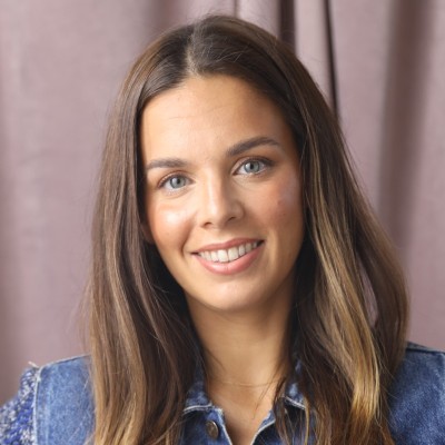 Caroline Delorme Email