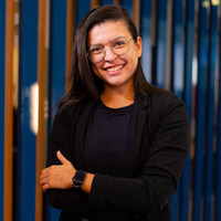 Isabela Moraes Email