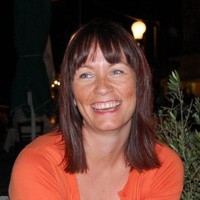 Linda Selle Email & Phone Number