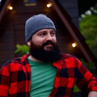 Alejandro Araya Email