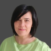 Pilar Pérez Berganza Email