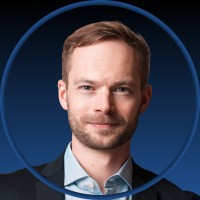 Robert Bäsecke Email