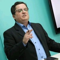 Roberto Roque Email
