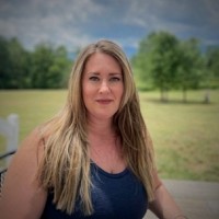 Erin Hollander Email & Phone Number