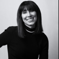 Gale Library Employee Roxanne Tashjian's profile photo