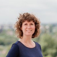 Lena Brondeel Email