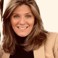 E2S Warning Signals Employee Juliana Fossa's profile photo